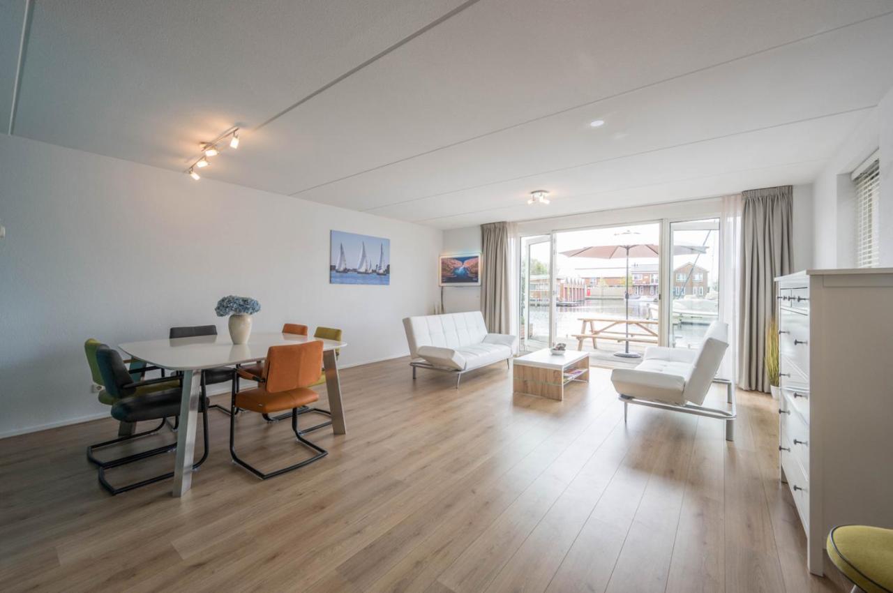 Meerzicht 70 - Vakantiehuis Aan Het Water! Villa Uitgeest Kültér fotó