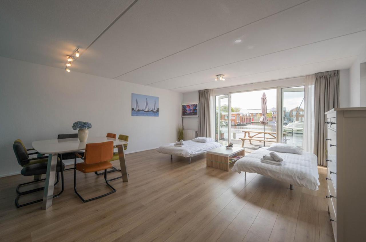Meerzicht 70 - Vakantiehuis Aan Het Water! Villa Uitgeest Kültér fotó
