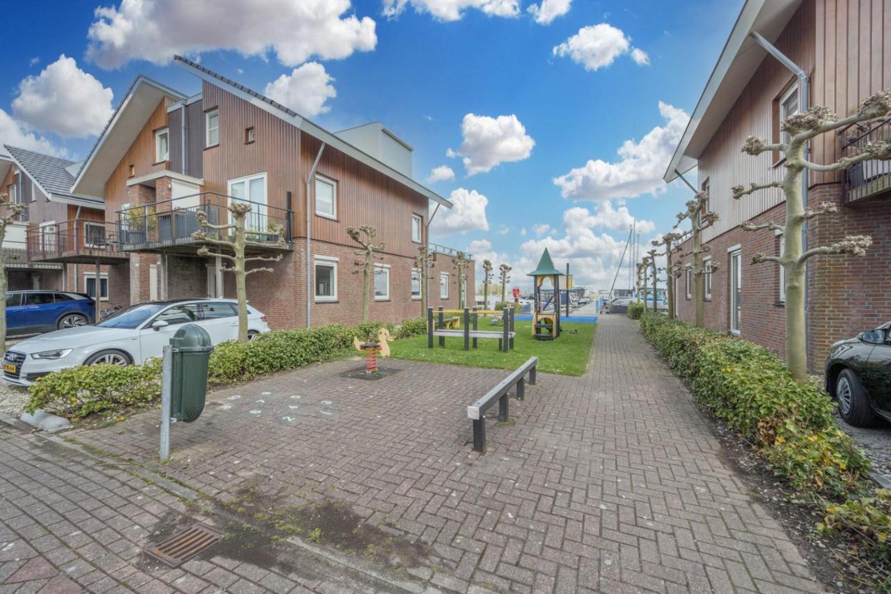 Meerzicht 70 - Vakantiehuis Aan Het Water! Villa Uitgeest Kültér fotó