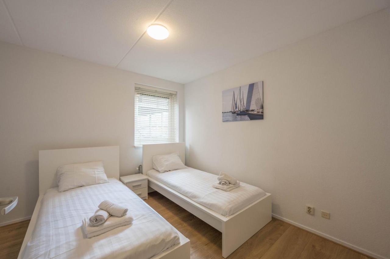 Meerzicht 70 - Vakantiehuis Aan Het Water! Villa Uitgeest Kültér fotó
